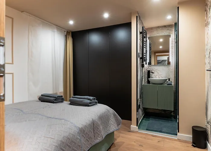 Asti Diamond * Budapest